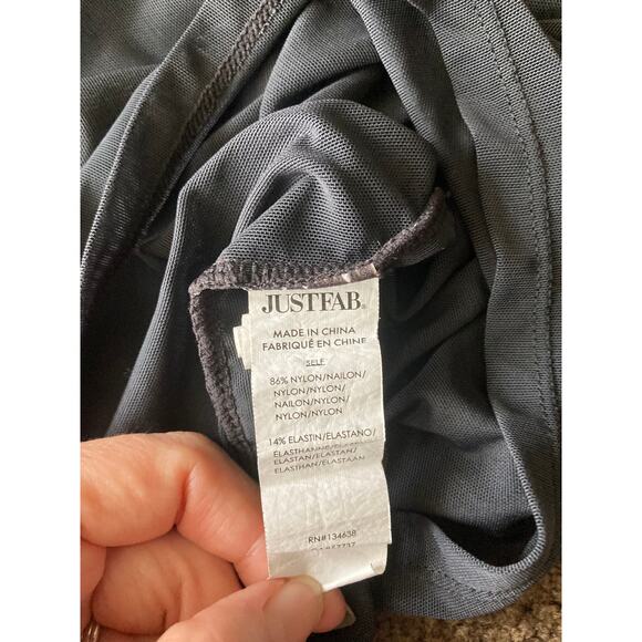 JustFab Active Black Razorback Activewear Sheer Tank Sz S - Picture 6 of 7